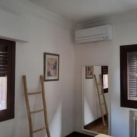 Easo Terrace Free Private Parking And Air Conditioning *