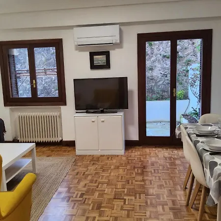 Easo Terrace Free Private Parking And Air Conditioning Апартаменты